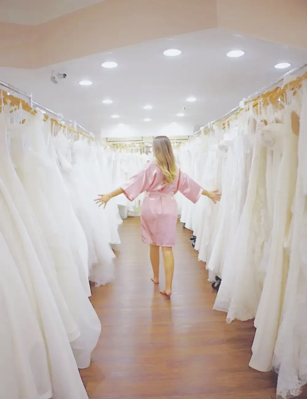 Photo of the kissing real bride and groom